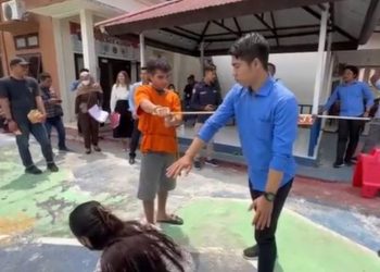 Pelaku Pembunuhan di Muara Lawa Jalani Rekonstruksi, Perankan 39 Adegan di Polres Kubar