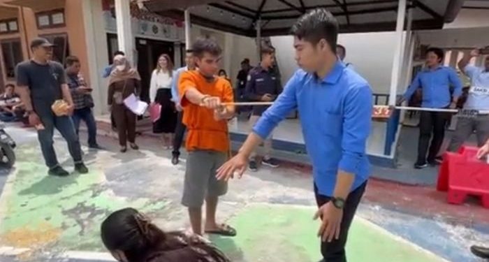 Pelaku Pembunuhan di Muara Lawa Jalani Rekonstruksi, Perankan 39 Adegan di Polres Kubar