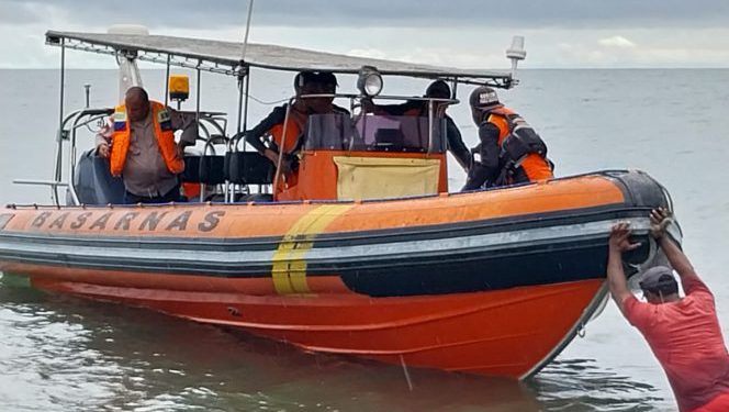 Perahu Rombongan Guru di Nabire Tenggelam saat Antar Rapor Siswa