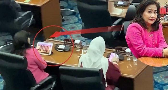 Parah Banget, Saat Rapat Paripurna Anggota DPRD DKI Cinta Mega Asyik Main Judi Slot
