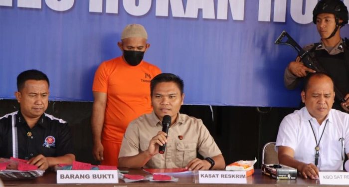 Tampang guru bejat di Rokan Hulu, Riau. (Foto: Dok Polres Rohul)
