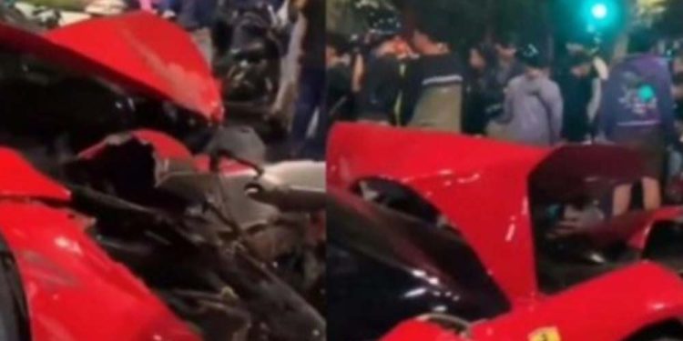 Polisi Amankan Pengemudi Ferarri Usai Tabrak 2 Mobil dan 3 Motor