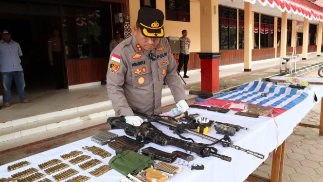 Aparat Sita 43 Barang Bukti usai Lumpuhkan 5 KKB di Pegunungan Bintang, Ini Daftarnya